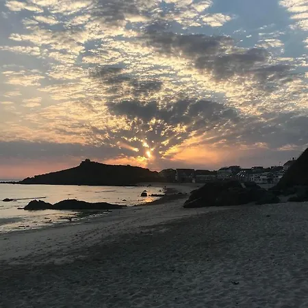 Stunning Views & Sunrises From Sally Saracen * St Ives